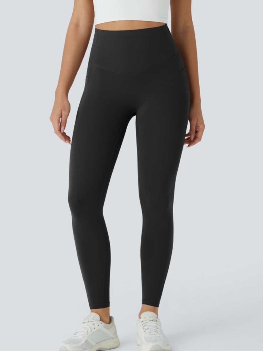 Halara UltraSculpt™ High Waisted Butt Lifting Tummy Control leggings Medium